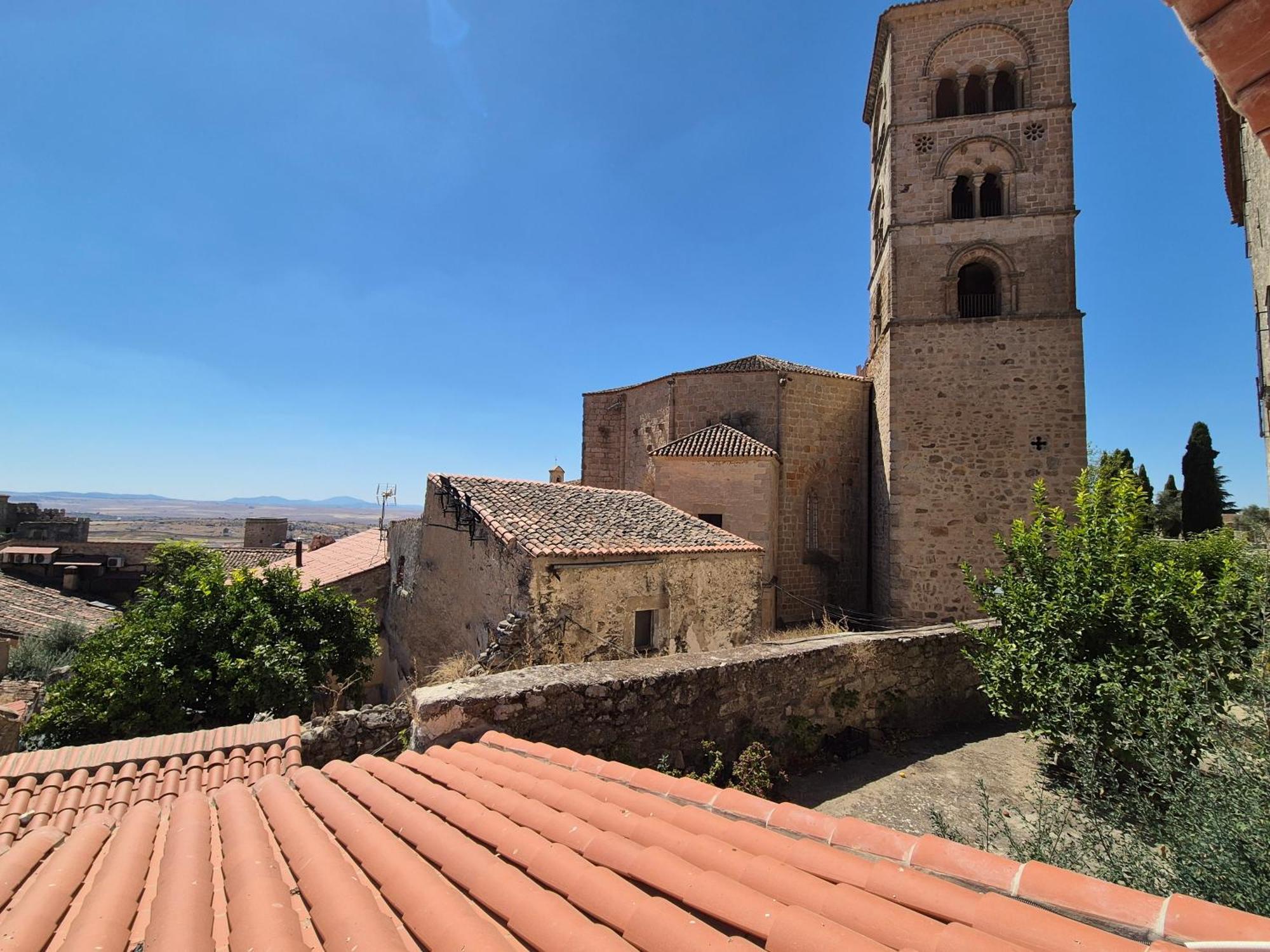 Grupo Garcia De Paredes Apartamentos Turisticos Trujillo Dış mekan fotoğraf